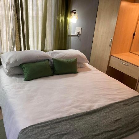 Daffodil Self Catering And Accommodation B Swakopmund Ngoại thất bức ảnh