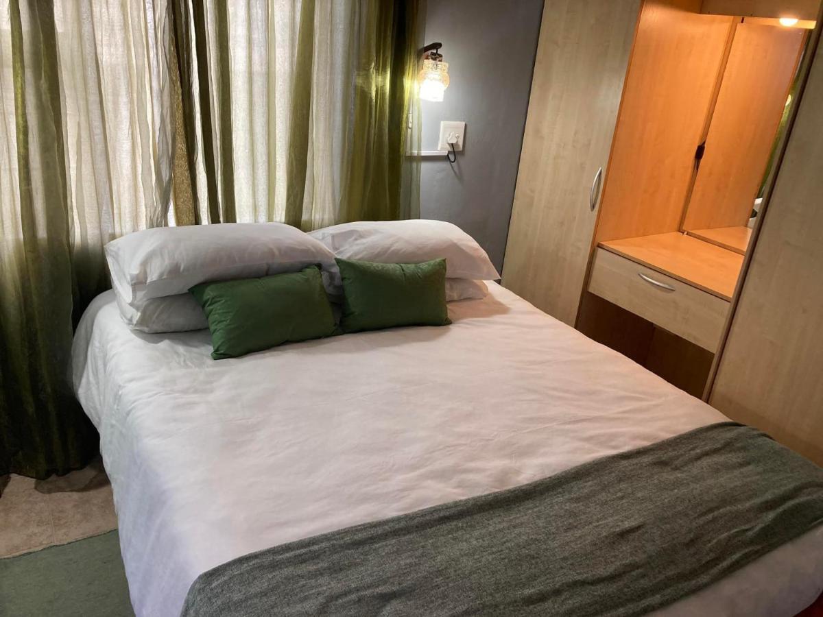 Daffodil Self Catering And Accommodation B Swakopmund Ngoại thất bức ảnh